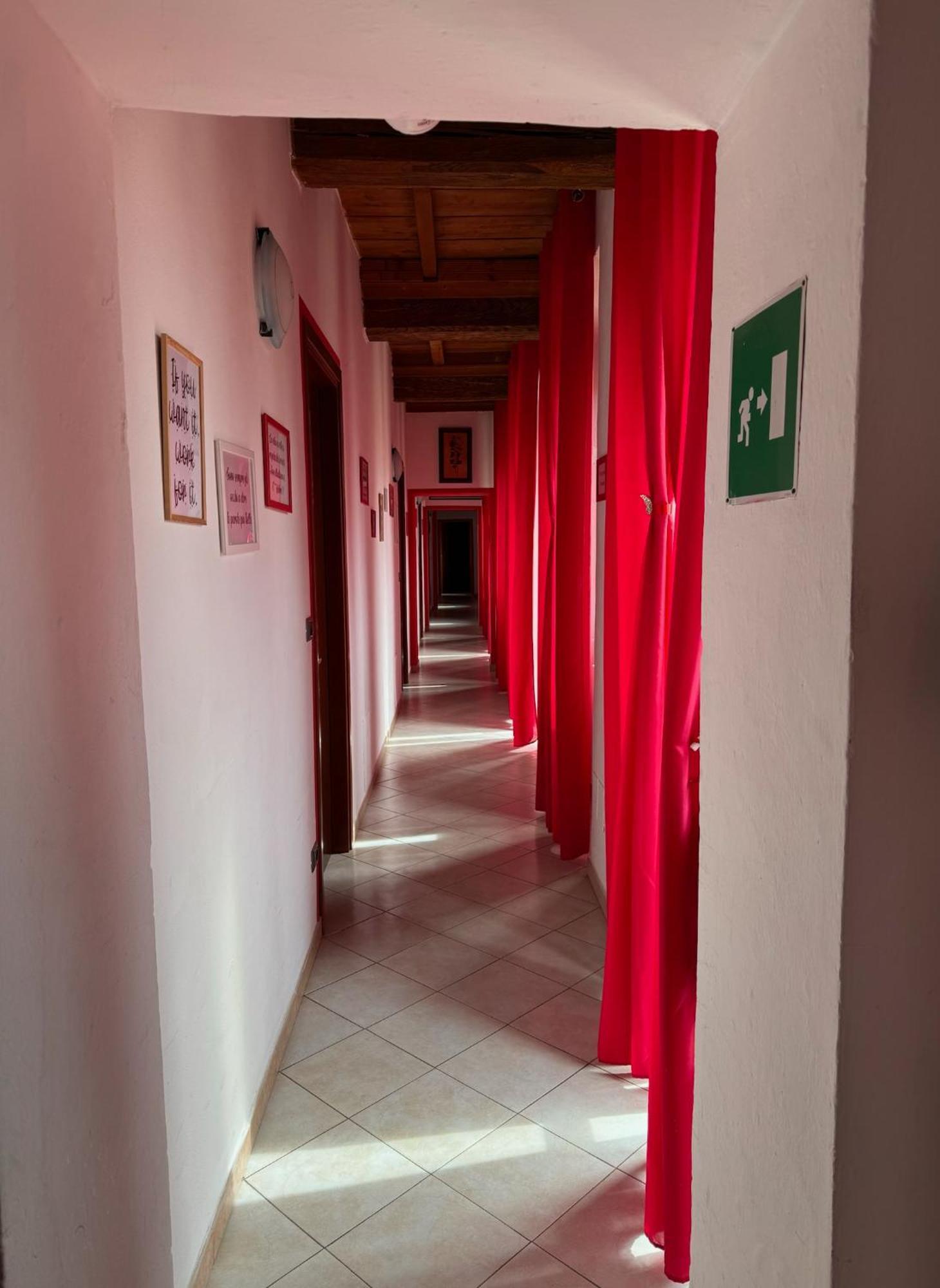 Hotel Duca Di Tromello Exteriör bild